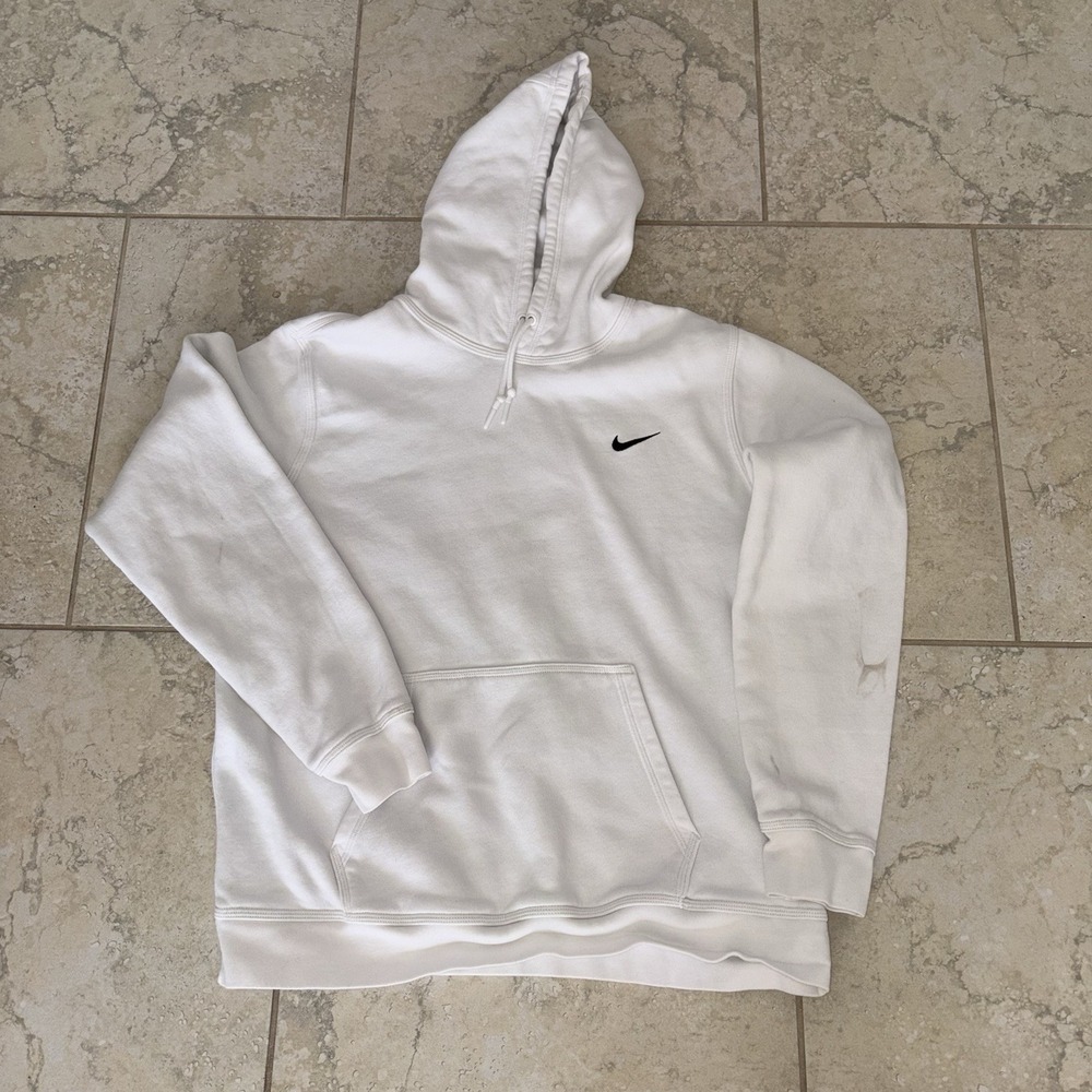 Nike Club Fleece Pullover Hoodie Men's White 611457-100 Swoosh Logo XL Spots